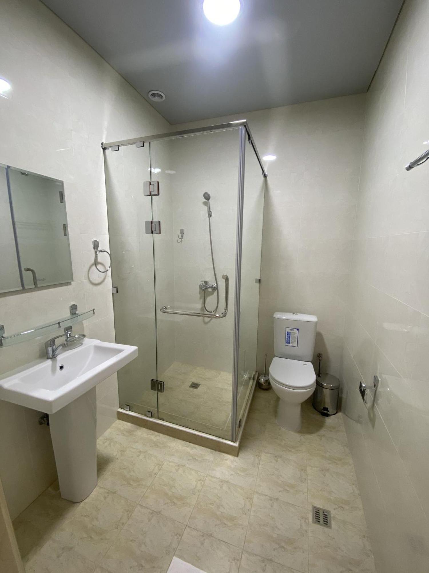 Grand Caravan Tashkent Bagian luar foto